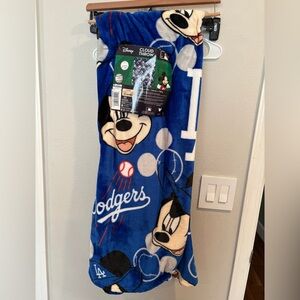 Disney Dodgers Mickey Mouse Blanket